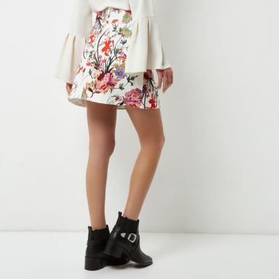Cream floral print mini skirt